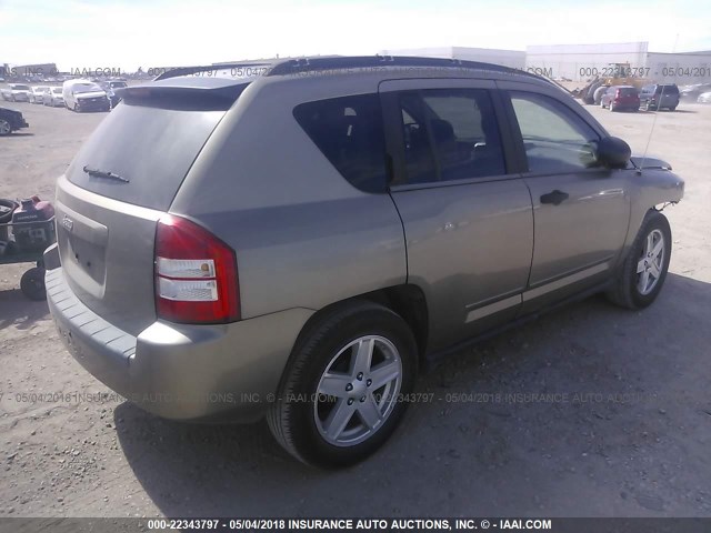 1J8FT47W18D672715 - 2008 JEEP COMPASS SPORT Champagne photo 4