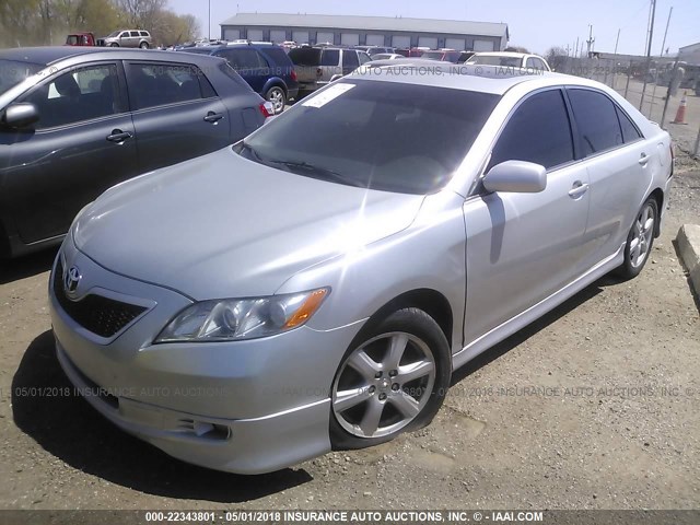 4T1BE46K47U707546 - 2007 TOYOTA CAMRY NEW GENERAT CE/LE/XLE/SE SILVER photo 2