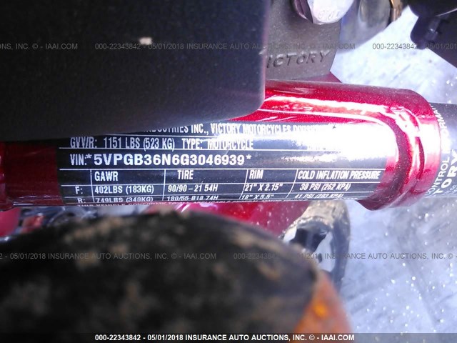 5VPGB36N6G3046939 - 2016 VICTORY MOTORCYCLES VEGAS Կարմիր լուսանկար 10