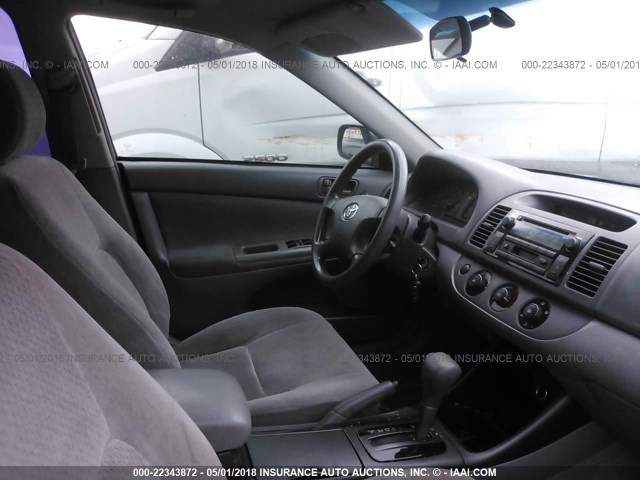 4T1BE32K33U772544 - 2003 TOYOTA CAMRY LE/XLE/SE მწვანე ფოტო 5