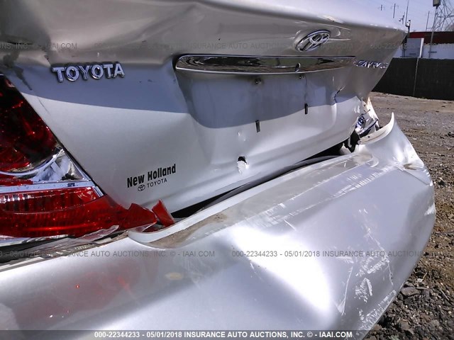 4T1BE32K15U412255 - 2005 TOYOTA CAMRY LE/XLE/SE ვერცხლისფერი ფოტო 6