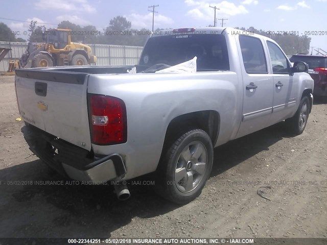 3GCPCSE09BG294376 - 2011 CHEVROLET SILVERADO C1500 LT SILVER photo 4