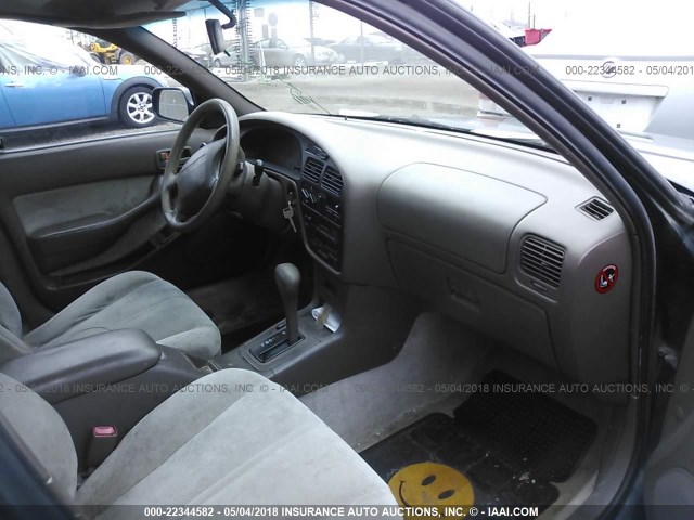 4T1BF12K7TU872891 - 1996 TOYOTA CAMRY LE/XLE/SE 黑色 照片 5