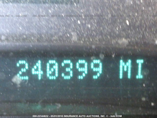 1GYEK63N35R229702 - 2005 CADILLAC ESCALADE LUXURY თეთრი ფოტო 7