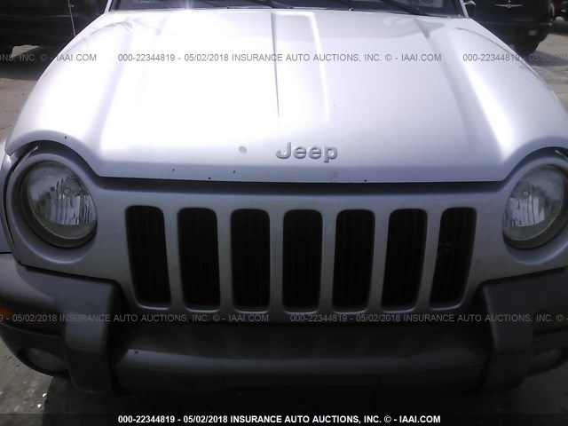 1J4GL48K24W171879 - 2004 JEEP LIBERTY SPORT SILVER photo 6