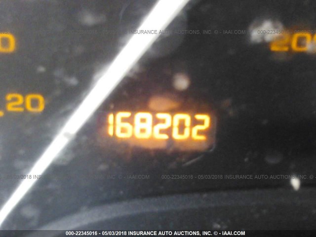 1G8ZY12712Z167086 - 2002 SATURN SC2 BLACK photo 7