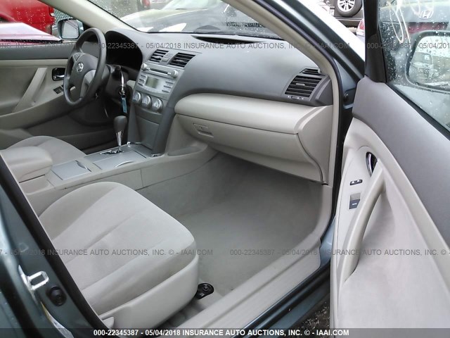 4T1BF3EK1AU576298 - 2010 TOYOTA CAMRY SE/LE/XLE 绿色 照片 5