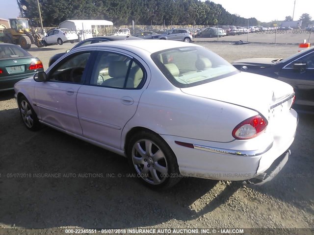 SAJWA51C75WE35572 - 2005 JAGUAR X-TYPE 3.0 WHITE photo 3