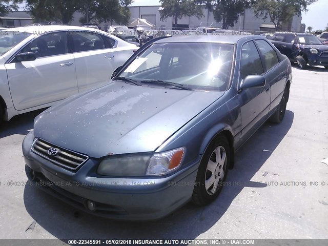 4T1BG22K2YU959298 - 2000 TOYOTA CAMRY CE/LE/XLE 蓝色 照片 2