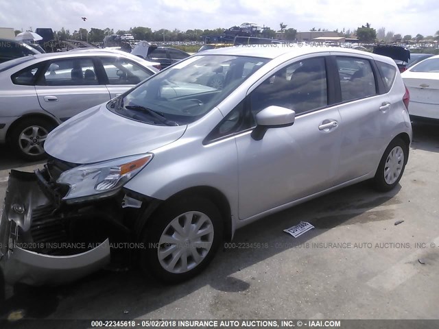 3N1CE2CP7FL414135 - 2015 NISSAN VERSA NOTE S/S PLUS/SV/SL/SR SILVER photo 2