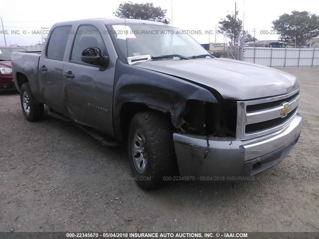 2GCEC13C771554207 - 2007 CHEVROLET SILVERADO C1500 CREW CAB GRAY photo 1