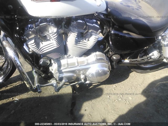 1HD4CR21X7K434863 - 2007 HARLEY-DAVIDSON XL883 L WHITE photo 9