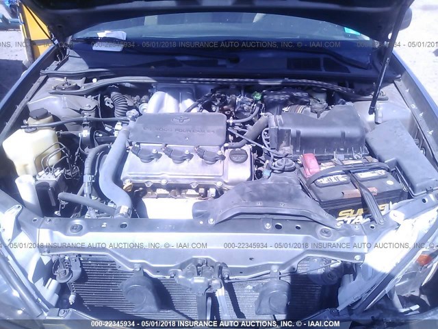 JTDBF32K020005919 - 2002 TOYOTA CAMRY LE/XLE/SE ნაცრისფერი ფოტო 10