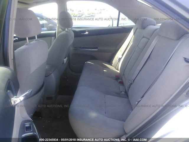 JTDBF32K020005919 - 2002 TOYOTA CAMRY LE/XLE/SE ნაცრისფერი ფოტო 8