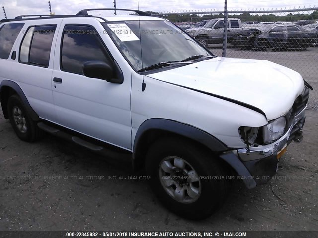 JN8AR05SXWW228134 - 1998 NISSAN PATHFINDER XE/LE WHITE photo 1