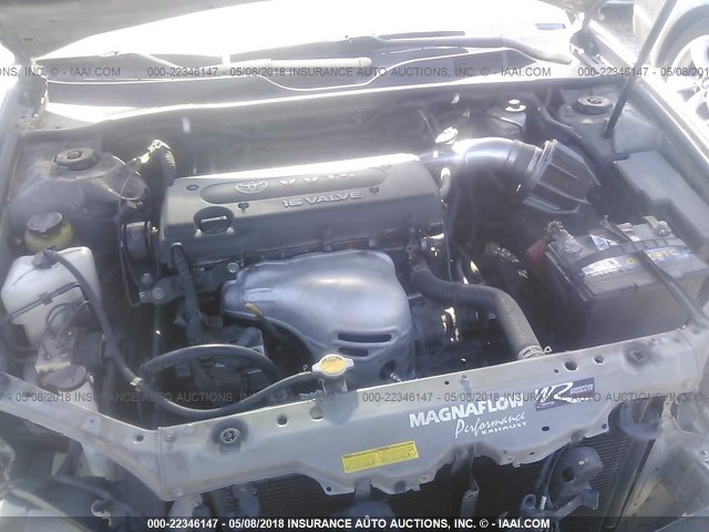 4T1BE32K92U091643 - 2002 TOYOTA CAMRY LE/XLE/SE ვერცხლისფერი ფოტო 10