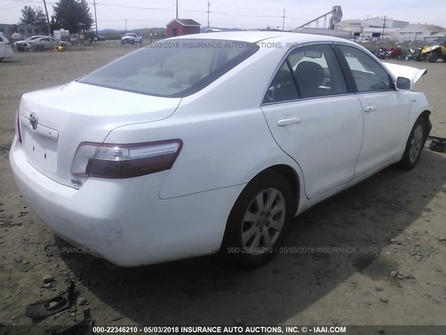 4T1BB46K67U009920 - 2007 TOYOTA CAMRY NEW GENERAT HYBRID WHITE photo 4