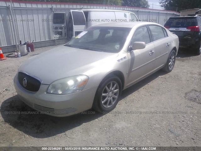 1G4HD57227U195870 - 2007 BUICK LUCERNE CXL Champagne photo 2