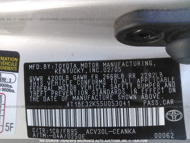 4T1BE32K55U053041 - 2005 TOYOTA CAMRY LE/XLE/SE ვერცხლისფერი ფოტო 9