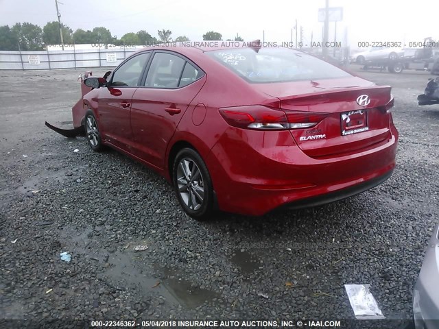 5NPD84LF3JH256851 - 2018 HYUNDAI ELANTRA SEL/VALUE/LIMITED RED photo 3