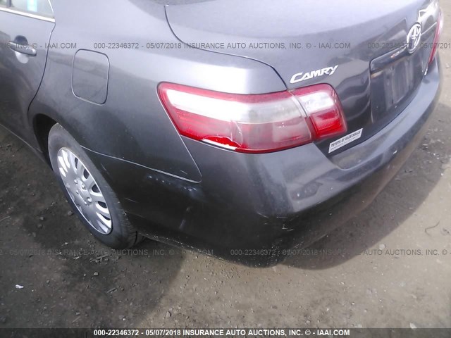 4T1BE46K07U179939 - 2007 TOYOTA CAMRY NEW GENERAT CE/LE/XLE/SE GRAY photo 6