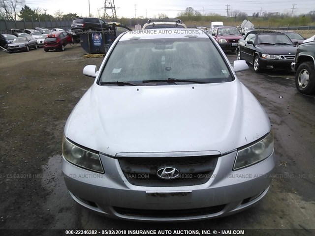 5NPEU46FX6H138895 - 2006 HYUNDAI SONATA GLS/LX SILVER photo 6