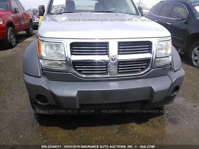 1D8GU28K48W138803 - 2008 DODGE NITRO SXT GRAY photo 6