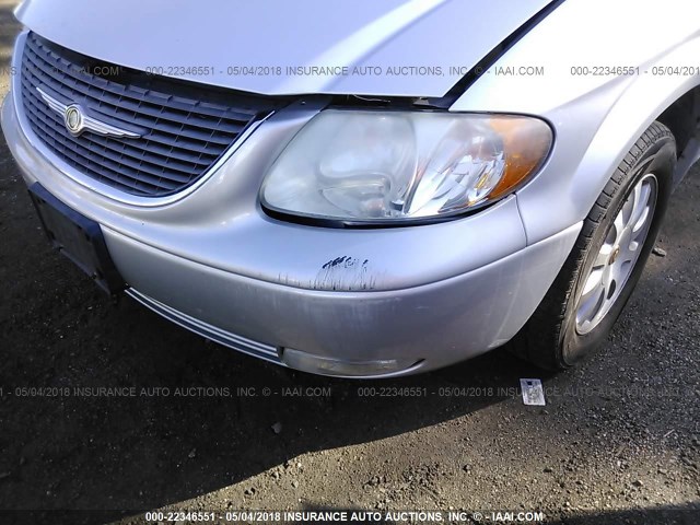 2C8GT54L32R614569 - 2002 CHRYSLER TOWN & COUNTRY LXI SILVER photo 6