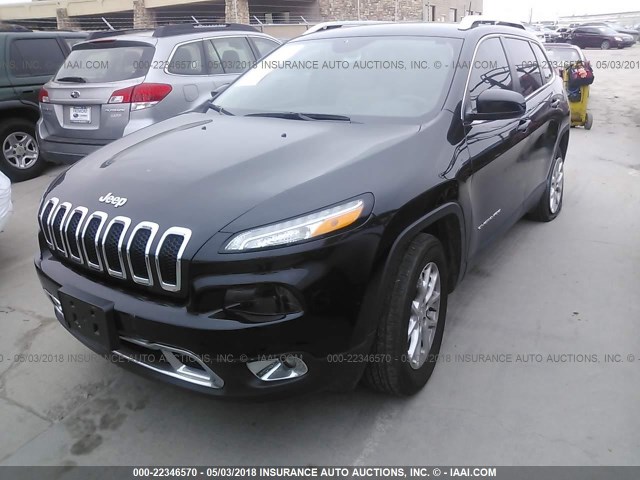 1C4PJMCS6GW156924 - 2016 JEEP CHEROKEE LATITUDE Czarny zdjęcie 2