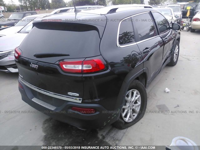 1C4PJMCS6GW156924 - 2016 JEEP CHEROKEE LATITUDE Czarny zdjęcie 4