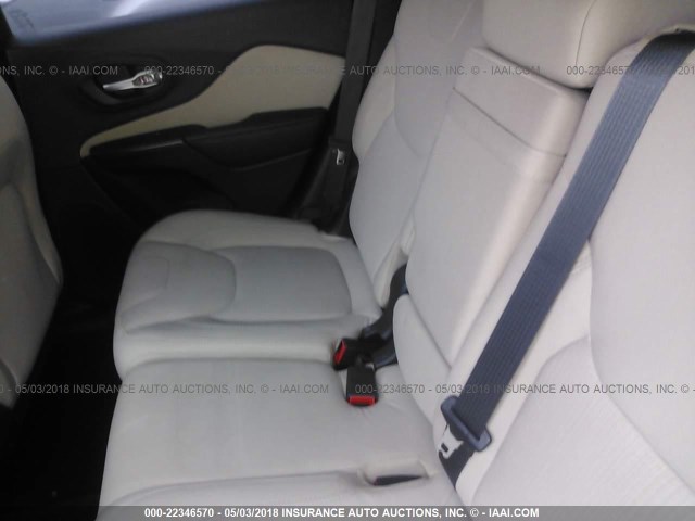 1C4PJMCS6GW156924 - 2016 JEEP CHEROKEE LATITUDE Czarny zdjęcie 8