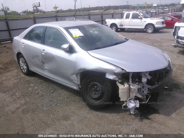 4T1BF1FK7CU072599 - 2012 TOYOTA CAMRY SE/LE/XLE SILVER photo 1