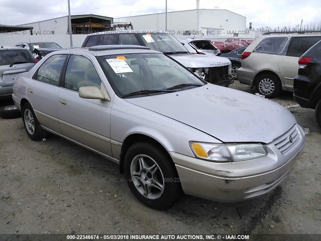 4T1BF22K4VU900705 - 1997 TOYOTA CAMRY CE/LE/XLE 棕色 照片 1