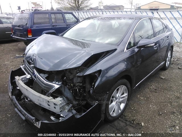 JTHBB1BA7A2016764 - 2010 LEXUS HS 250H GRAY photo 2