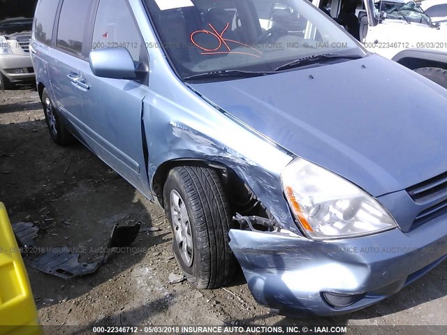 KNDMB233666058147 - 2006 KIA SEDONA EX/LX Light Blue photo 6