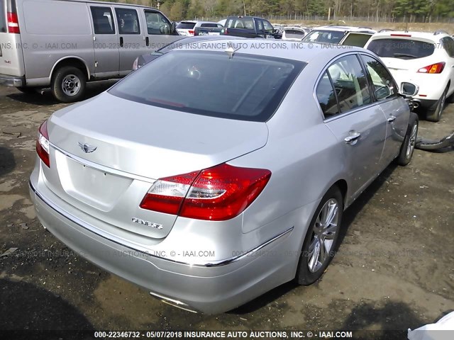 KMHGC4DD4DU242732 - 2013 HYUNDAI GENESIS 3.8L SILVER photo 4