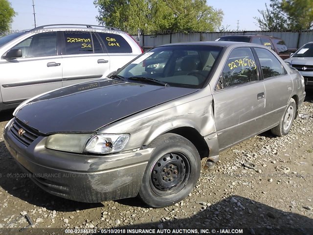 4T1BG22K7VU175131 - 1997 TOYOTA CAMRY CE/LE/XLE ნაცრისფერი ფოტო 2