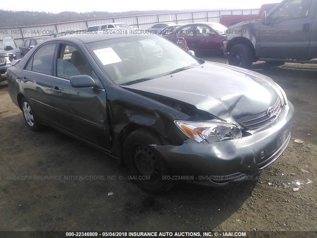 JTDBE32K130162914 - 2003 TOYOTA CAMRY LE/XLE GREEN photo 1