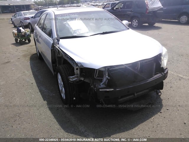 4T1BF3EK2BU215986 - 2011 TOYOTA CAMRY SE/LE/XLE SILVER photo 6