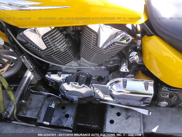 1HFSC55068A400825 - 2008 HONDA VTX1300 C YELLOW photo 9