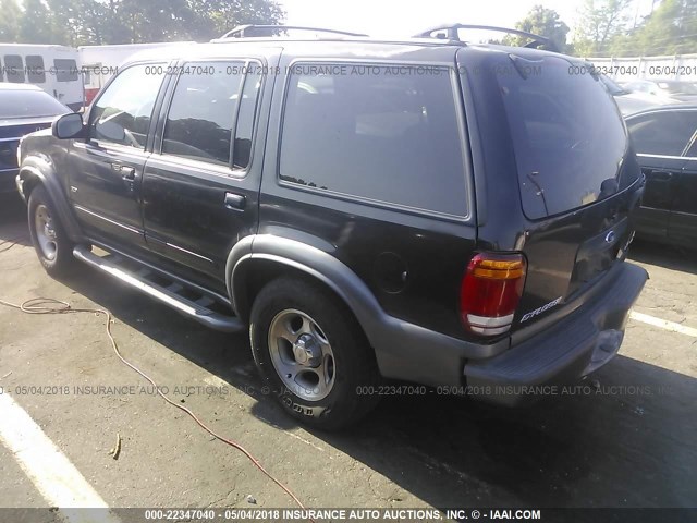 1FMZU73E7YZA63174 - 2000 FORD EXPLORER XLT BLACK photo 3