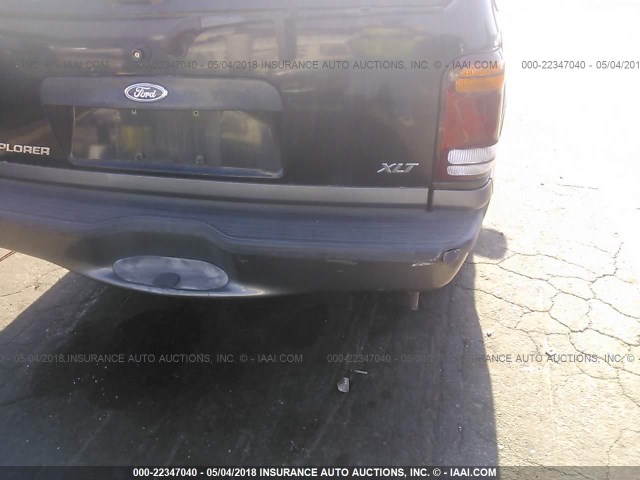 1FMZU73E7YZA63174 - 2000 FORD EXPLORER XLT BLACK photo 6