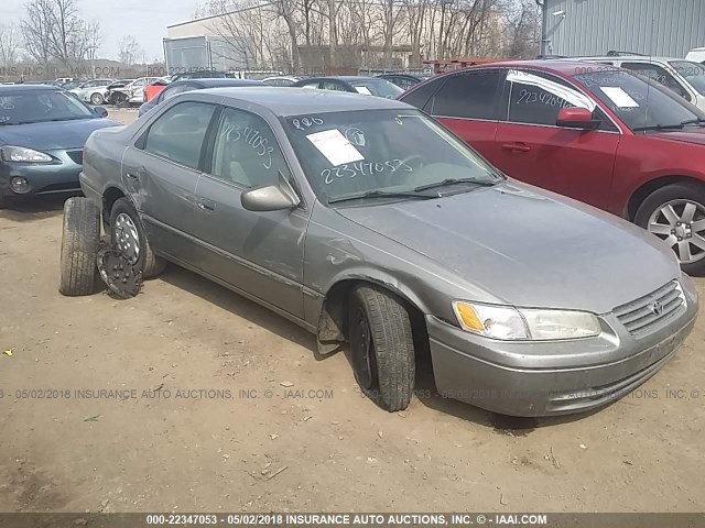 4T1BG22K6XU457103 - 1999 TOYOTA CAMRY CE/LE/XLE 灰色 照片 1