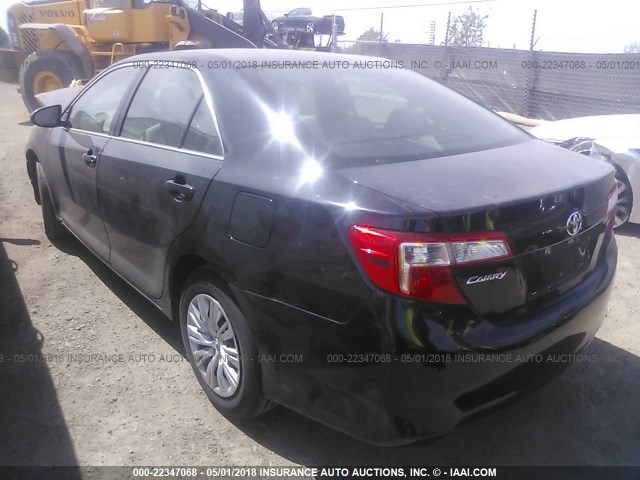 4T1BF1FK2CU070534 - 2012 TOYOTA CAMRY SE/LE/XLE BLACK photo 3