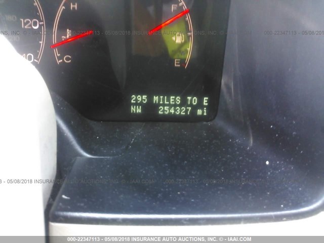 5LMFU28R84LJ32000 - 2004 LINCOLN NAVIGATOR BURGUNDY photo 7