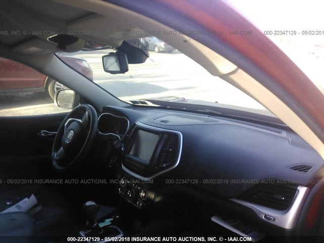 1C4PJMBB7FW544986 - 2015 JEEP CHEROKEE TRAILHAWK ORANGE photo 5