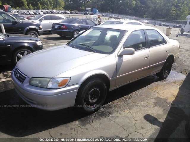 4T1BG22K51U106142 - 2001 TOYOTA CAMRY CE/LE/XLE GOLD photo 2
