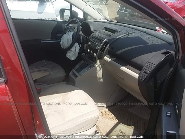 JM1CR2W32A0360372 - 2010 MAZDA 5 RED photo 5
