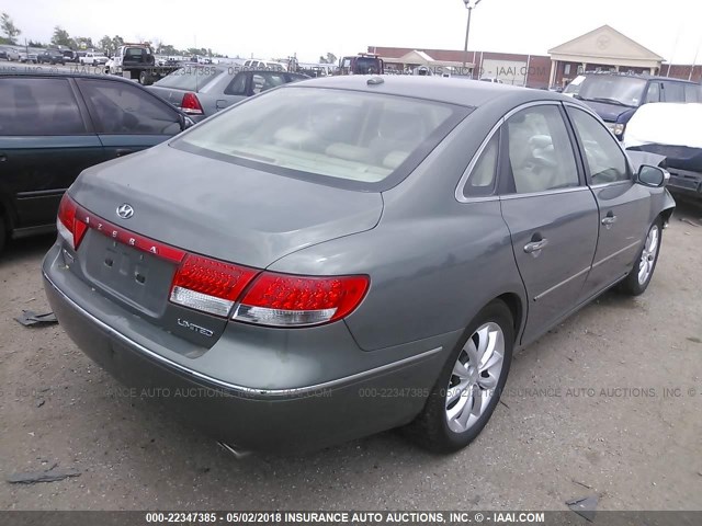 KMHFC46F08A286633 - 2008 HYUNDAI AZERA SE/LIMITED GRAY photo 4