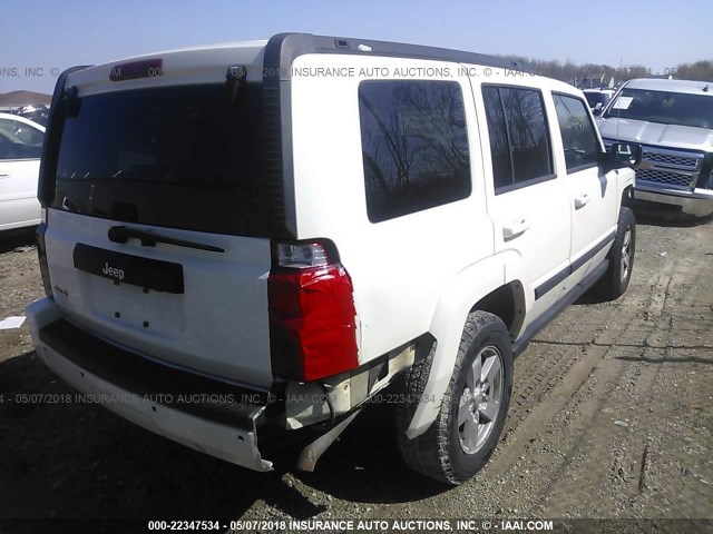 1J8HG48K28C189099 - 2008 JEEP COMMANDER SPORT WHITE photo 4